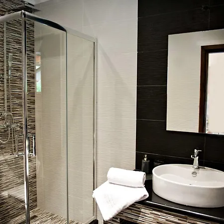Serenita 1 Appartement Vátos